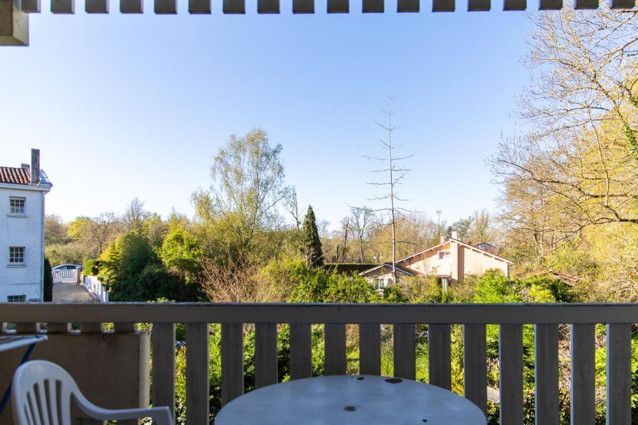 Appartement T1 A 300M Des Thermes De Barbotan Luaran gambar